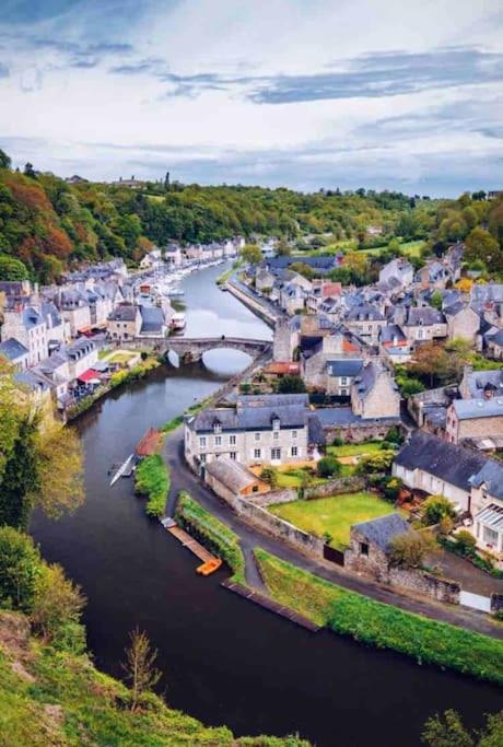 Appartement En Plein Coeur Historique De Dinan Kültér fotó