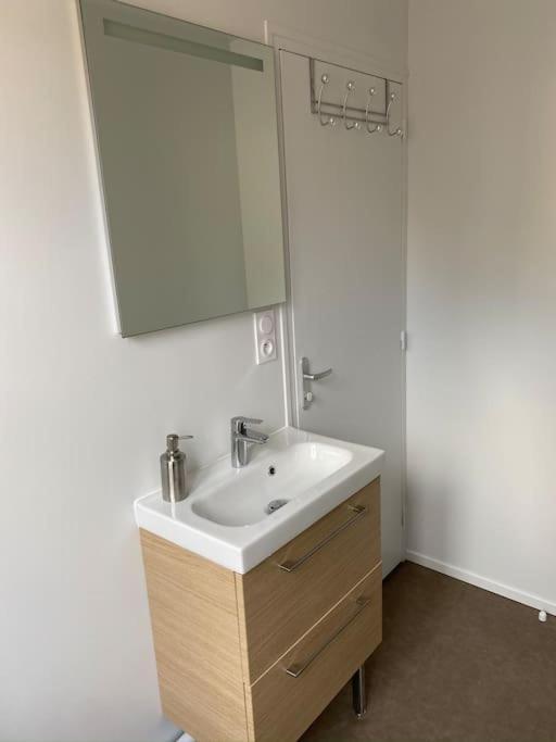 Appartement En Plein Coeur Historique De Dinan Kültér fotó