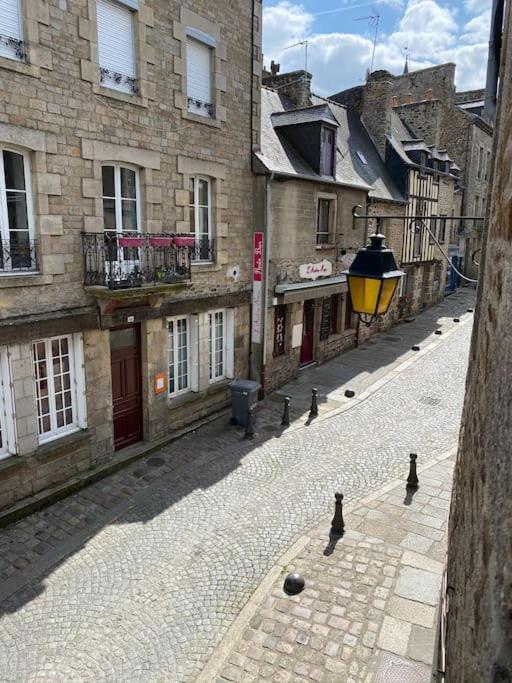 Appartement En Plein Coeur Historique De Dinan Kültér fotó