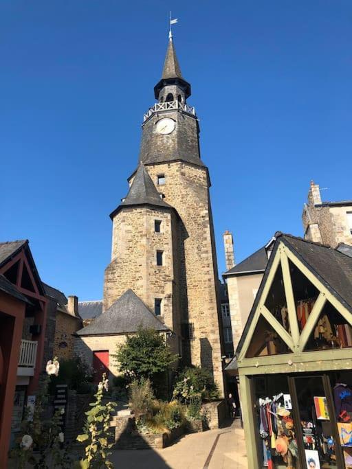 Appartement En Plein Coeur Historique De Dinan Kültér fotó